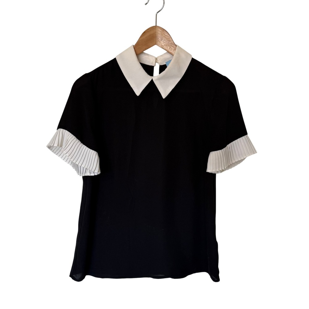 CeCe Blouse Women XS Black White Excellent Contrast Collar Pleated Sleeve